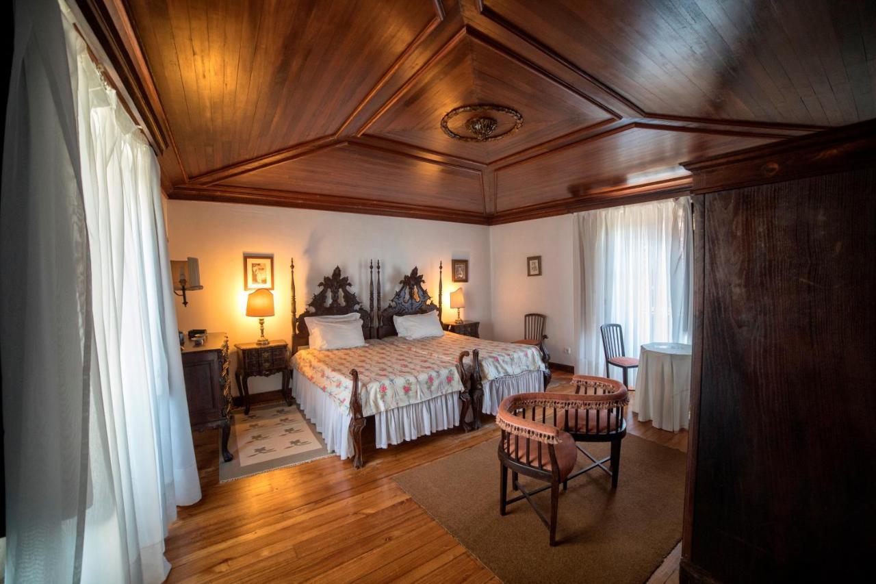 Bed and Breakfast Casa Dos Assentos De Quintiaes Barcelos Esterno foto