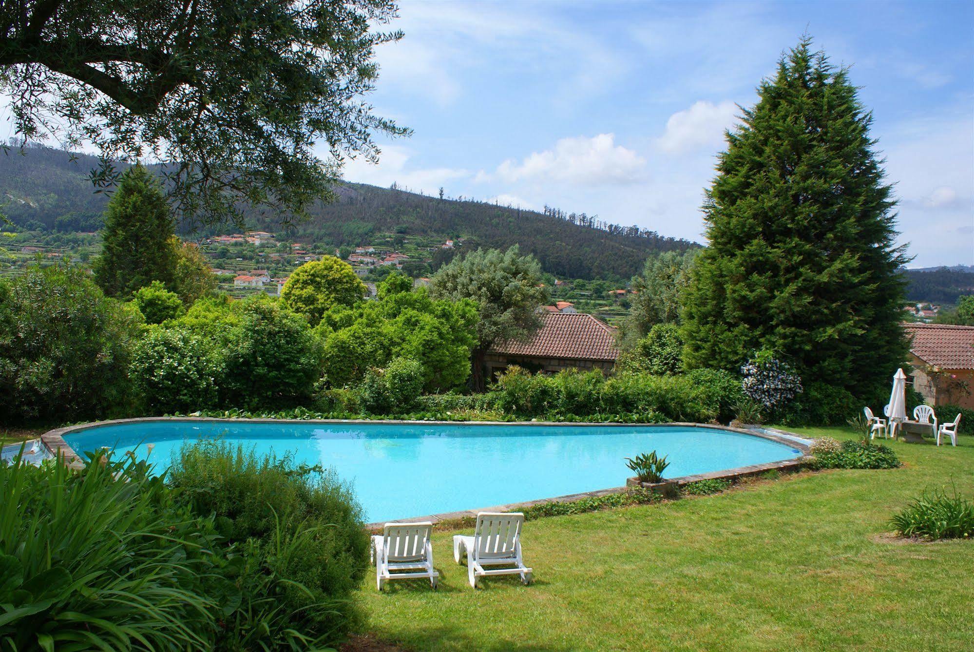 Bed and Breakfast Casa Dos Assentos De Quintiaes Barcelos Esterno foto