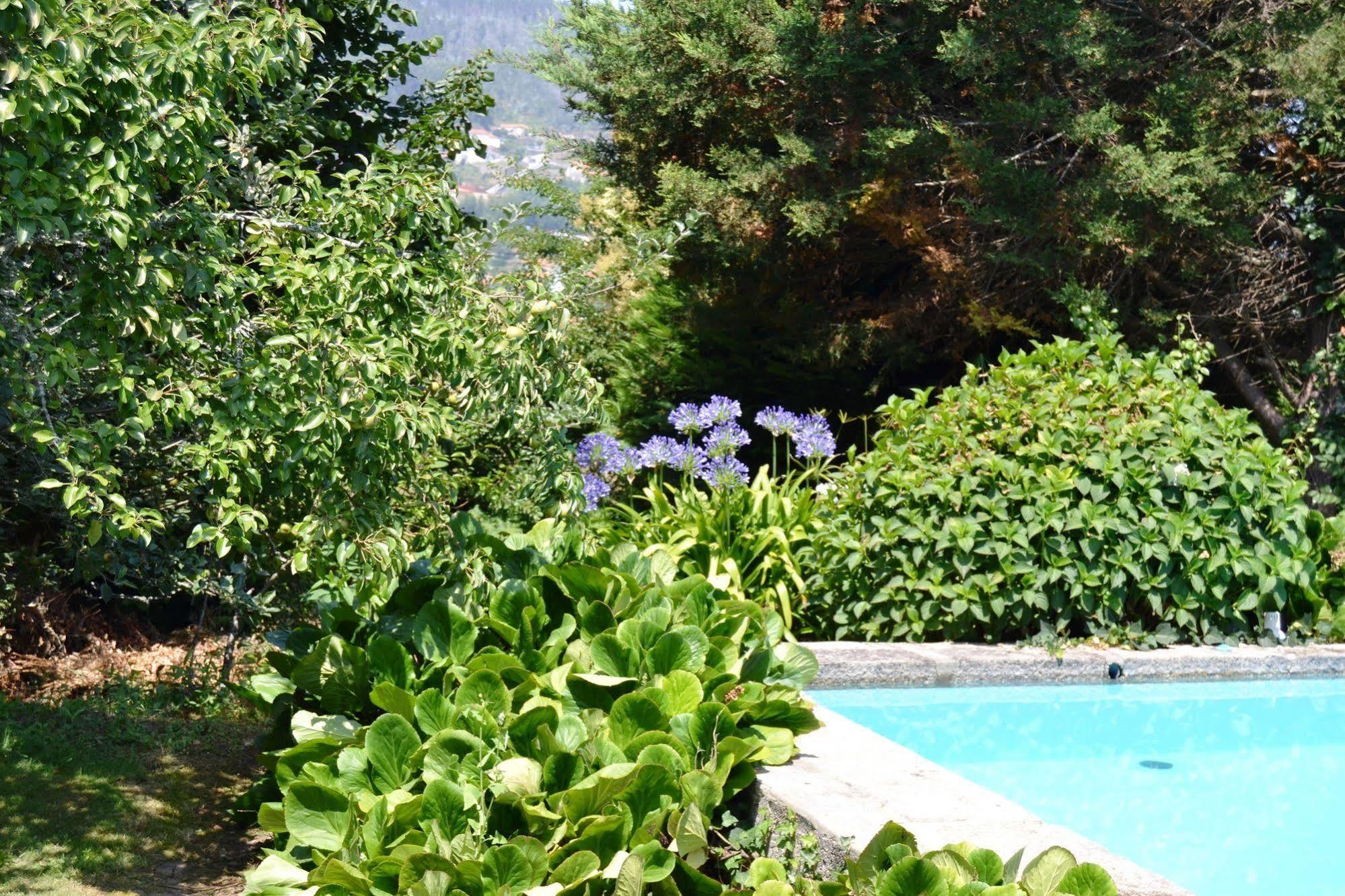 Bed and Breakfast Casa Dos Assentos De Quintiaes Barcelos Esterno foto